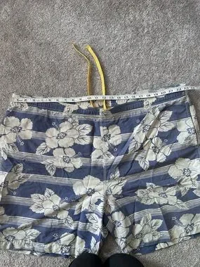 Tommy Bahama | Swim | Tommy Bahama Relax Blue Cream Floral Swim Trunks ...